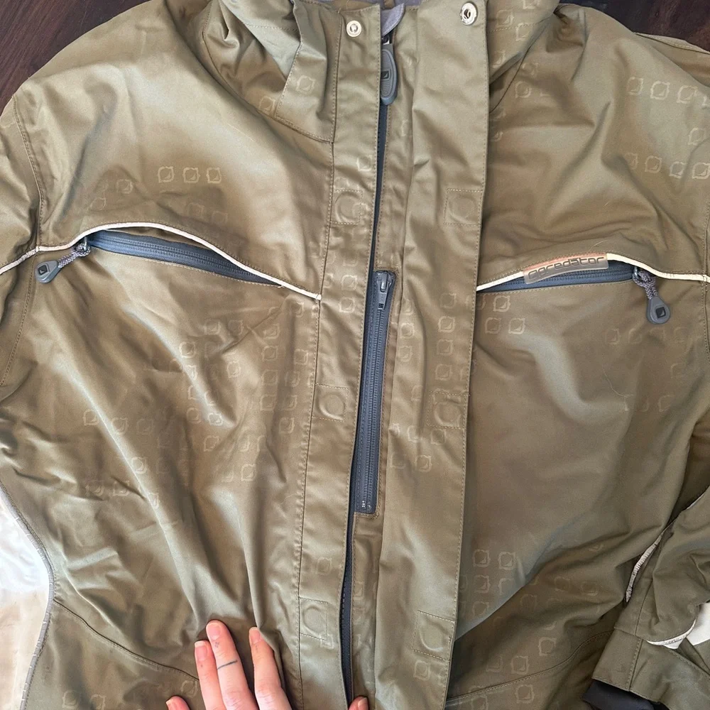 predator mountainwear this heavyweight
